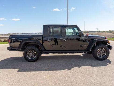 Used 2020 Jeep Gladiator Rubicon AWD/4WD image 8