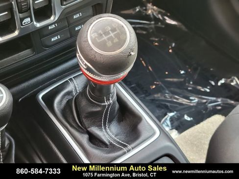 Used 2019 Jeep Wrangler Unlimited Sahara w/ Dual Top Group image 25