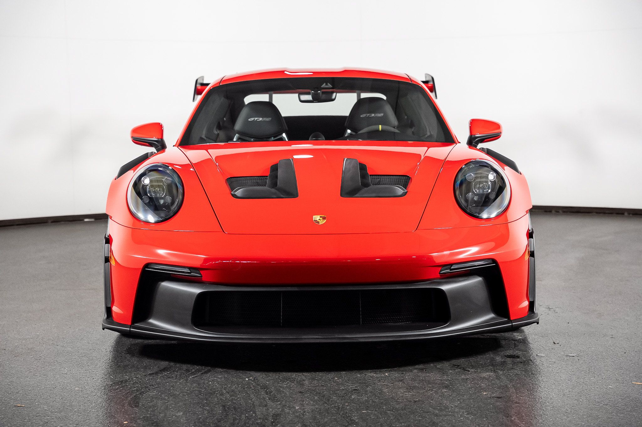 Used 2025 Porsche 911 GT3 RS RWD image 4