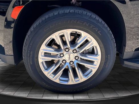 Used 2023 GMC Yukon SLT RWD image 37