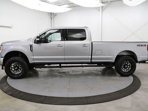 Used 2020 Ford F250 XLT w/ XLT Premium Package image 4