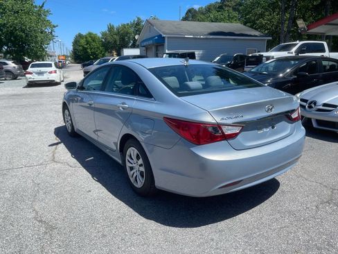Used 2011 Hyundai Sonata GLS FWD image 6
