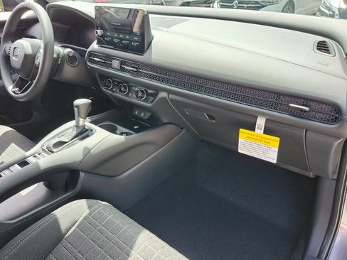 New 2026 Honda HR-V LX image 16