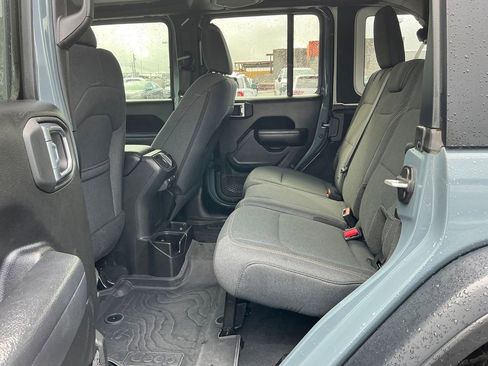 Used 2024 Jeep Wrangler Willys image 30