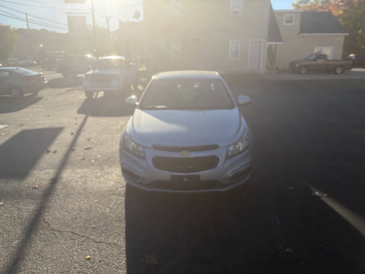 Used 2016 Chevrolet Cruze LT FWD image 3
