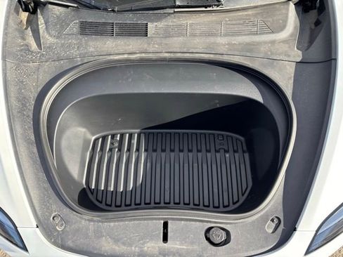 Used 2025 Tesla Model 3 Long Range image 26