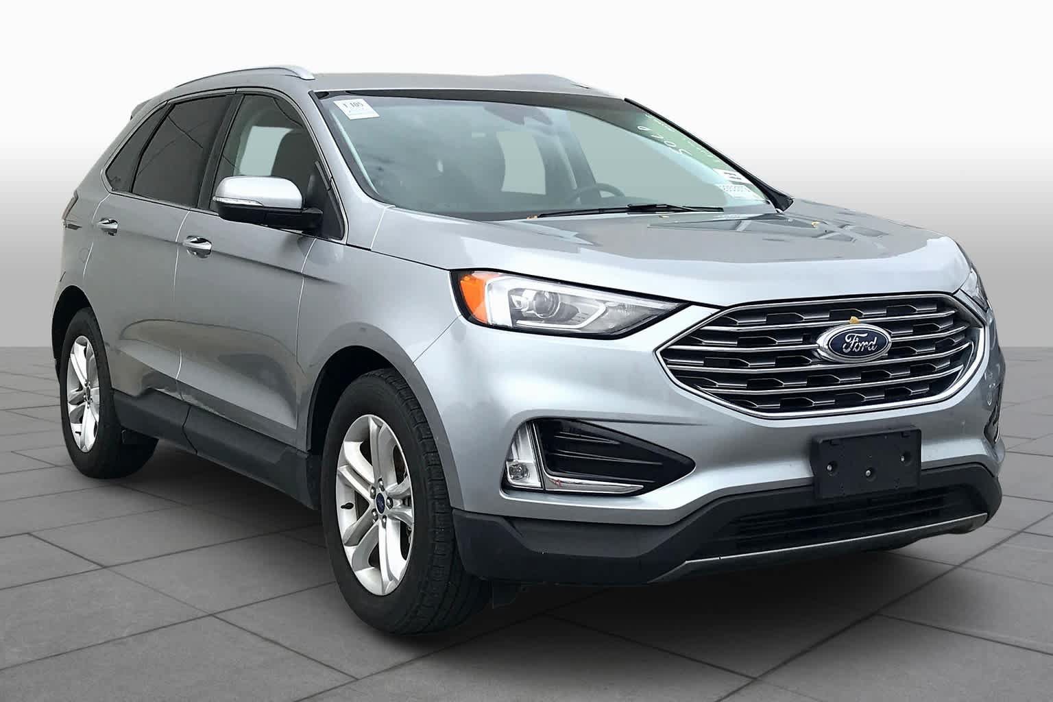 Used 2020 Ford Edge SEL FWD image 3