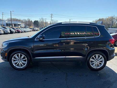 Used 2015 Volkswagen Tiguan SE image 4