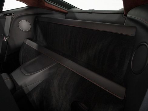 Used 2022 Aston Martin V8 Vantage Coupe image 40