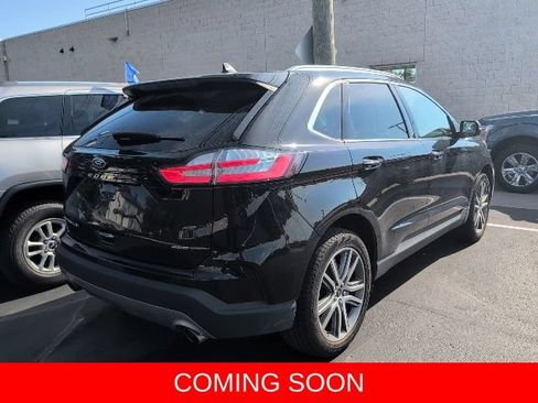 Used 2024 Ford Edge Titanium w/ Equipment Group 301A AWD/4WD image 8