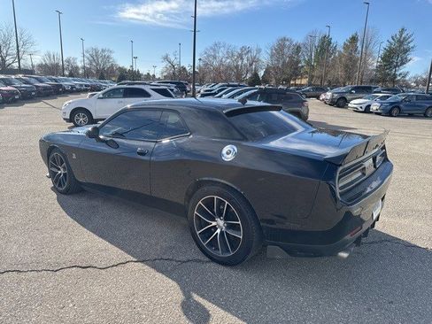 Used 2015 Dodge Challenger R/T Scat Pack w/ Leather Interior Group image 3