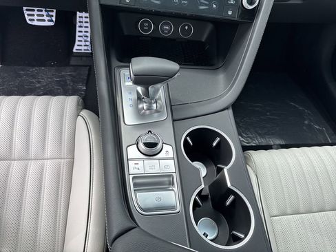 New 2025 Genesis G70 2.5T w/ Sport Prestige Package image 34