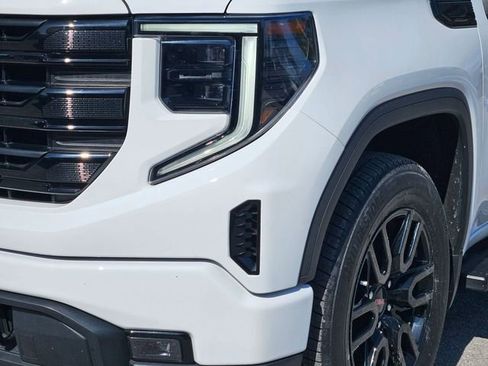 Certified 2023 GMC Sierra 1500 Elevation AWD/4WD image 10