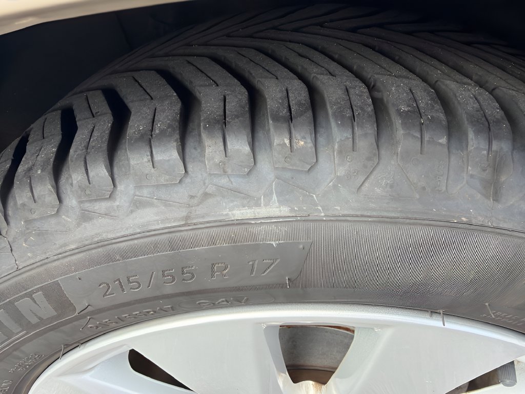 Used 2015 Honda Accord EX-L image 10