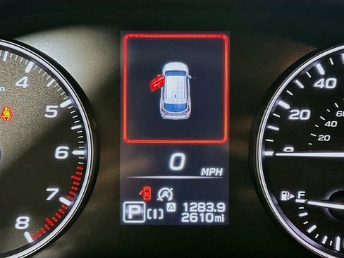 Used 2025 Subaru Impreza 2.0i Sport w/ Popular Package #1 image 12