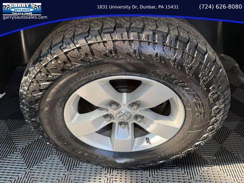 Used 2022 RAM 1500 Tradesman w/ Chrome Appearance Group image 12