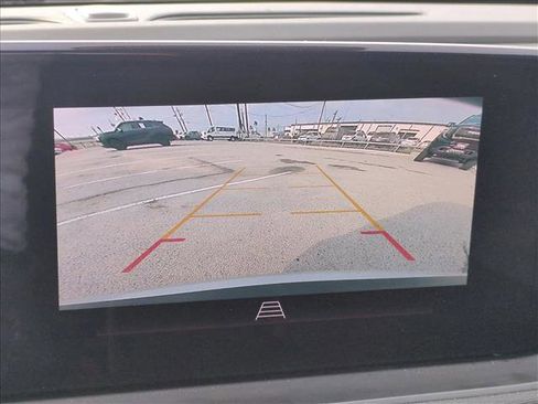 Used 2025 Buick Envista Preferred image 12