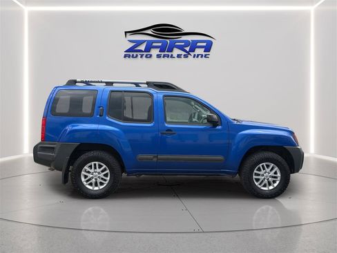 Used 2015 Nissan Xterra S AWD/4WD image 9