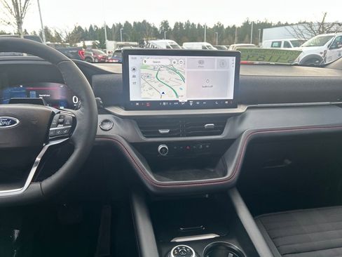 Certified 2025 Ford Explorer ST-Line image 25