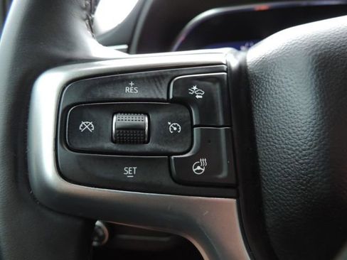 Used 2024 Chevrolet Tahoe Z71 w/ Luxury Package AWD/4WD image 32