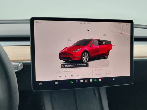 Used 2024 Tesla Model Y Long Range AWD/4WD image 14