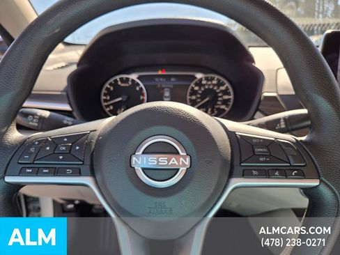 Used 2025 Nissan Altima 2.5 SV image 22