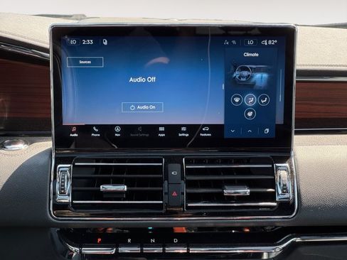 Certified 2023 Lincoln Navigator Reserve AWD/4WD image 14