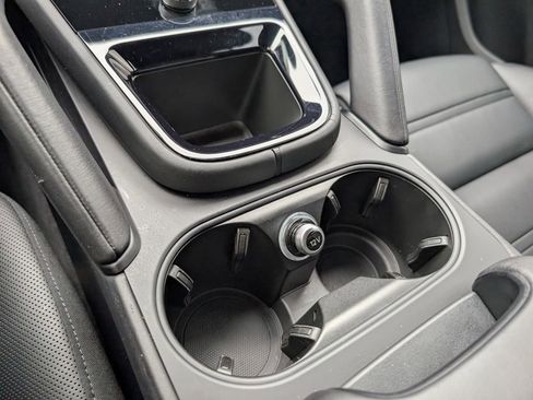 Certified 2024 Porsche Cayenne image 19