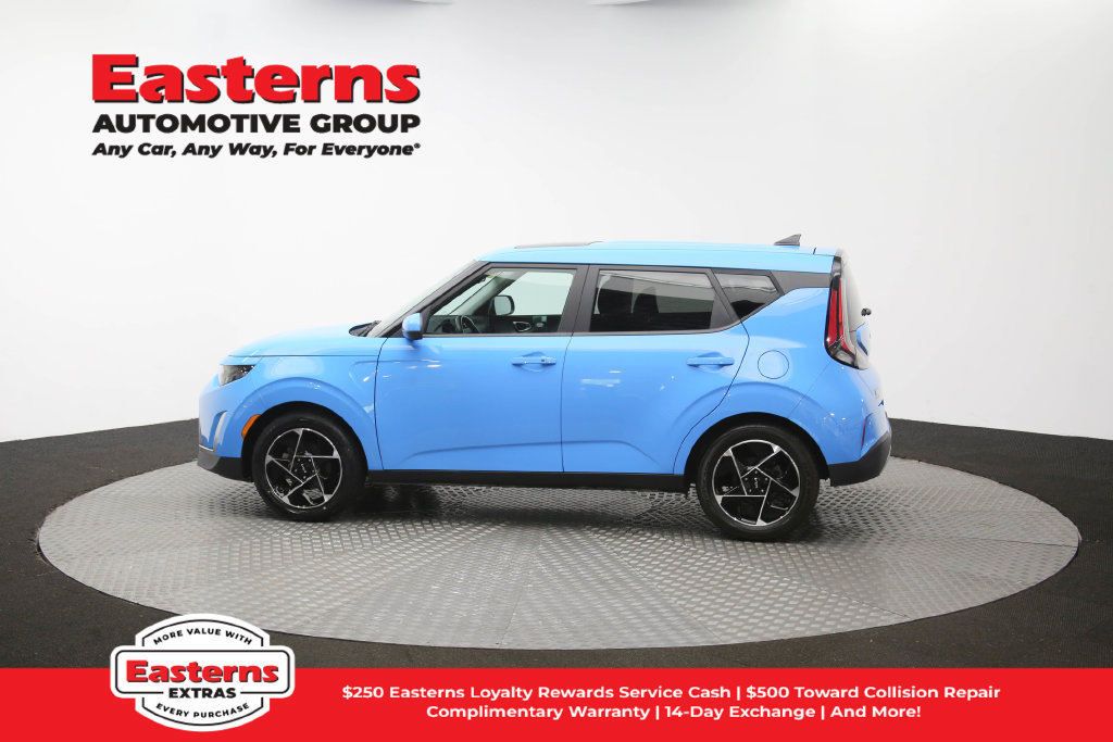 Used 2023 Kia Soul EX FWD image 65