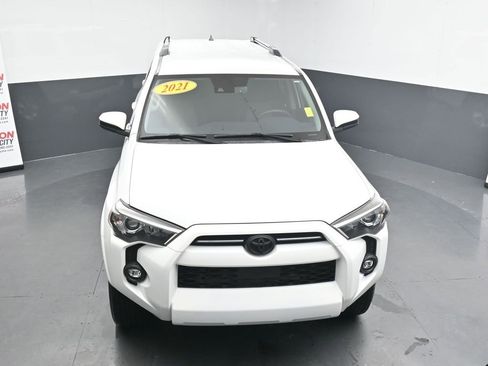 Used 2021 Toyota 4Runner SR5 image 18