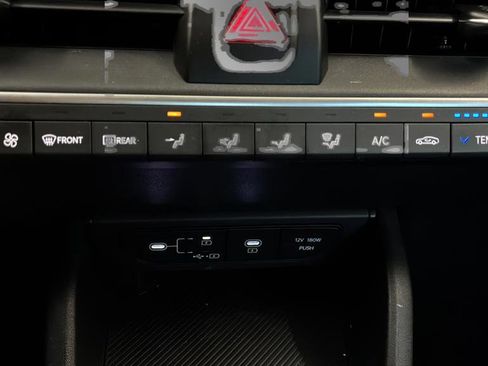 Used 2025 Kia K4 image 21