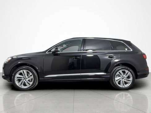 Used 2023 Audi Q7 2.0T Premium w/ Convenience Package AWD/4WD image 2