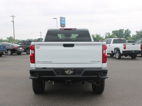 New 2026 Chevrolet Silverado 2500 Custom w/ Custom Value Package AWD/4WD image 8