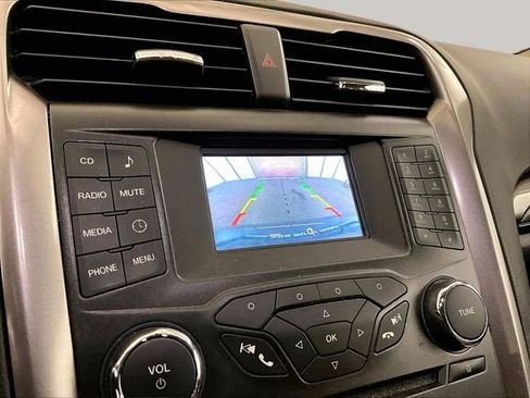 Used 2017 Ford Fusion S FWD image 20
