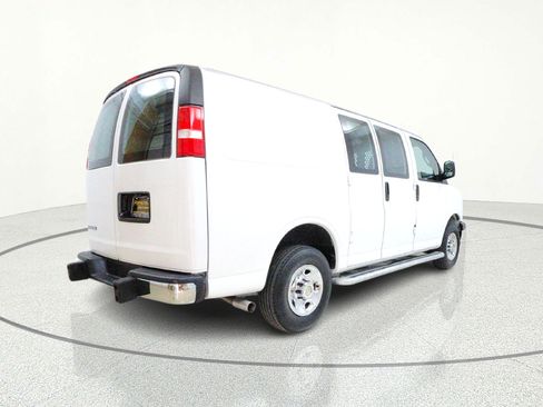 Used 2024 Chevrolet Express 2500 w/ Driver Convenience Package RWD image 8