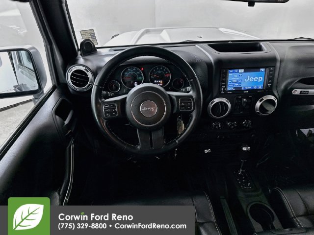 Used 2012 Jeep Wrangler Unlimited Rubicon AWD/4WD image 22