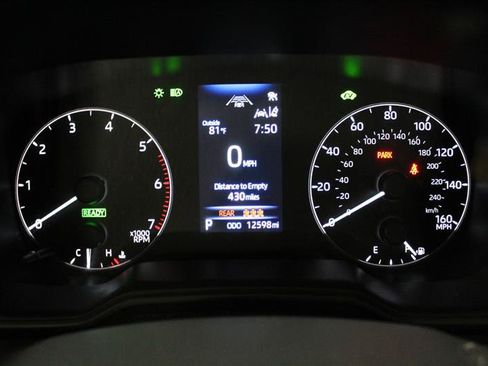 Used 2025 Toyota Corolla LE FWD image 16