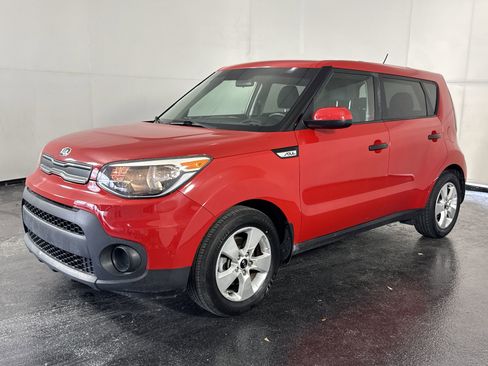 Used 2019 Kia Soul w/ Convenience Package image 6