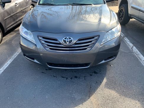 Used 2009 Toyota Camry LE FWD image 21