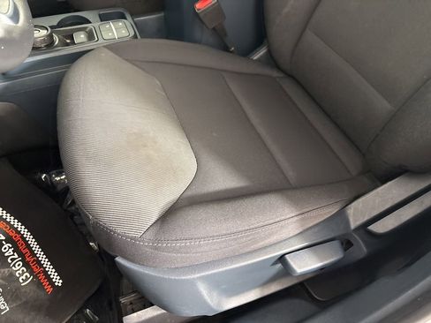 Used 2022 Ford Maverick XL image 10