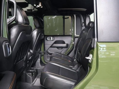 Used 2022 Jeep Gladiator Mojave image 11