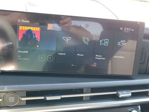 New 2026 Hyundai Santa Fe SE image 10