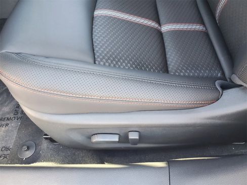 New 2025 Nissan Altima 2.5 SR image 14