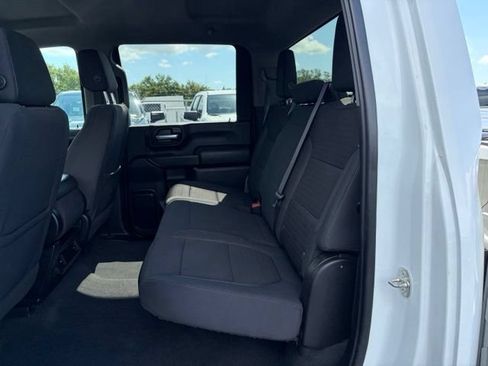 Used 2021 Chevrolet Silverado 2500 LT AWD/4WD image 15