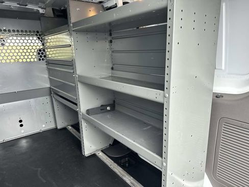 Used 2022 Ford Transit Connect XL image 19