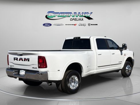 New 2026 RAM 3500 Limited AWD/4WD image 7