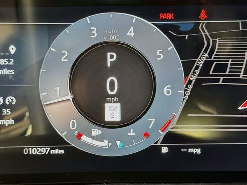 Used 2026 Land Rover Range Rover Velar S AWD/4WD image 12
