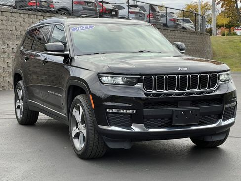 Used 2023 Jeep Grand Cherokee L Limited w/ Trailer Tow Group (B) image 39