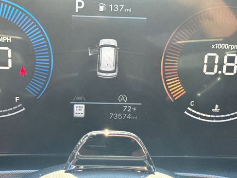 Used 2025 Hyundai Santa Fe SEL image 28