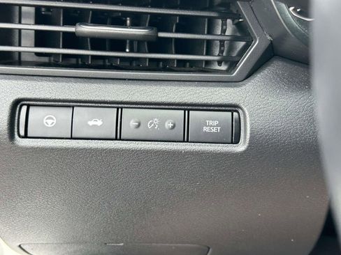 Used 2019 Nissan Altima 2.5 Platinum FWD image 21